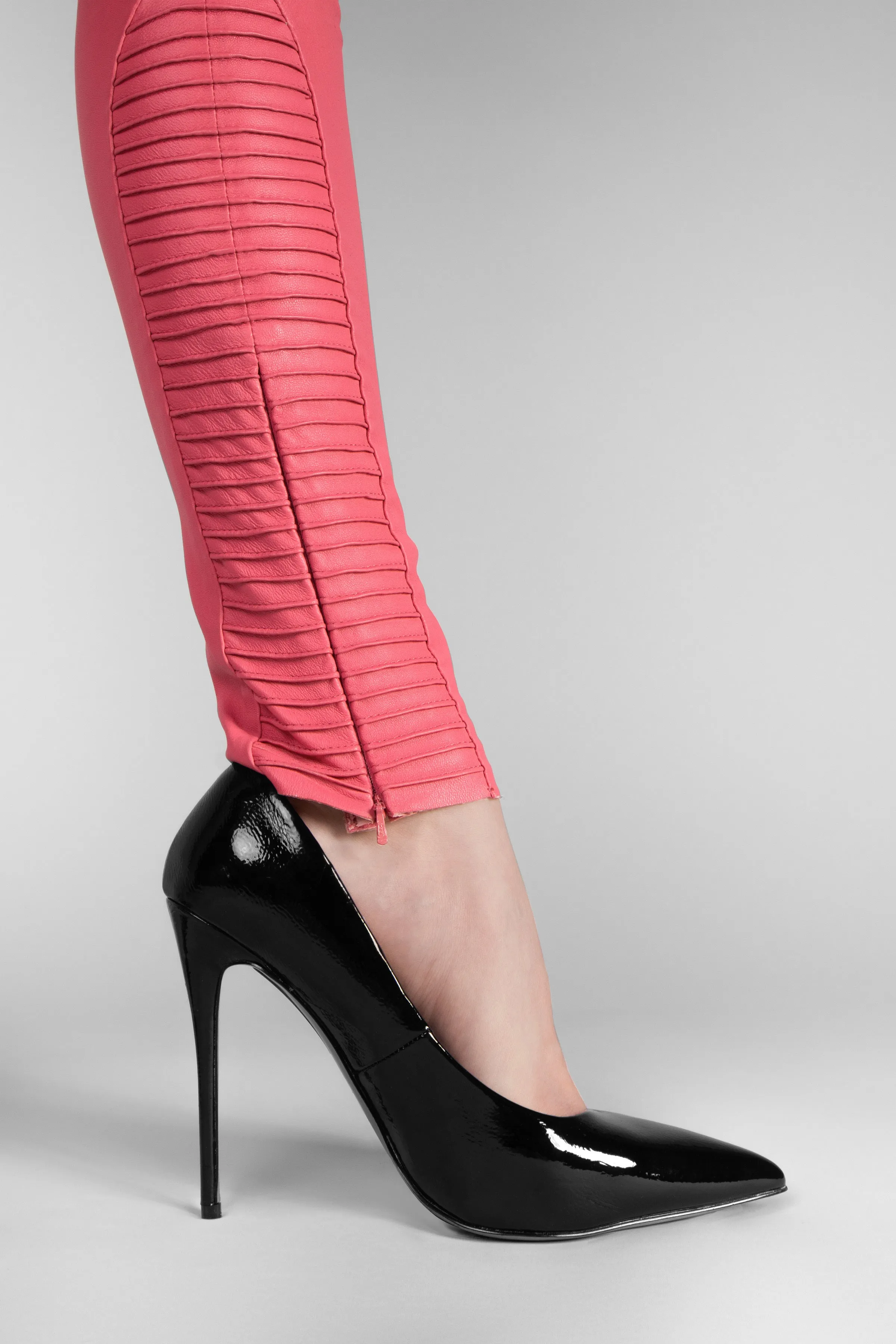 '88 KAY MICHAELS LEATHER LEGGINGS - ACID PINK