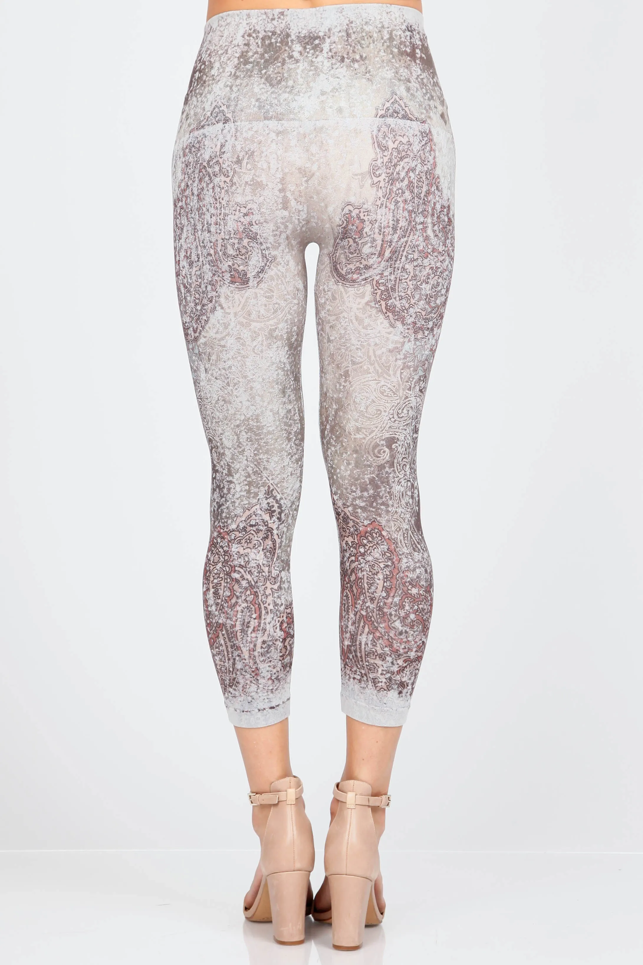 B2370CG M.Rena High Waist Cropped Legging w/ Paisley Coral Array
