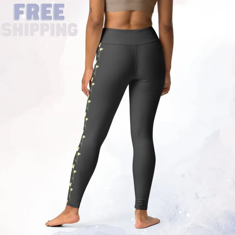 Cream Flower Grey Comfy Leggings
