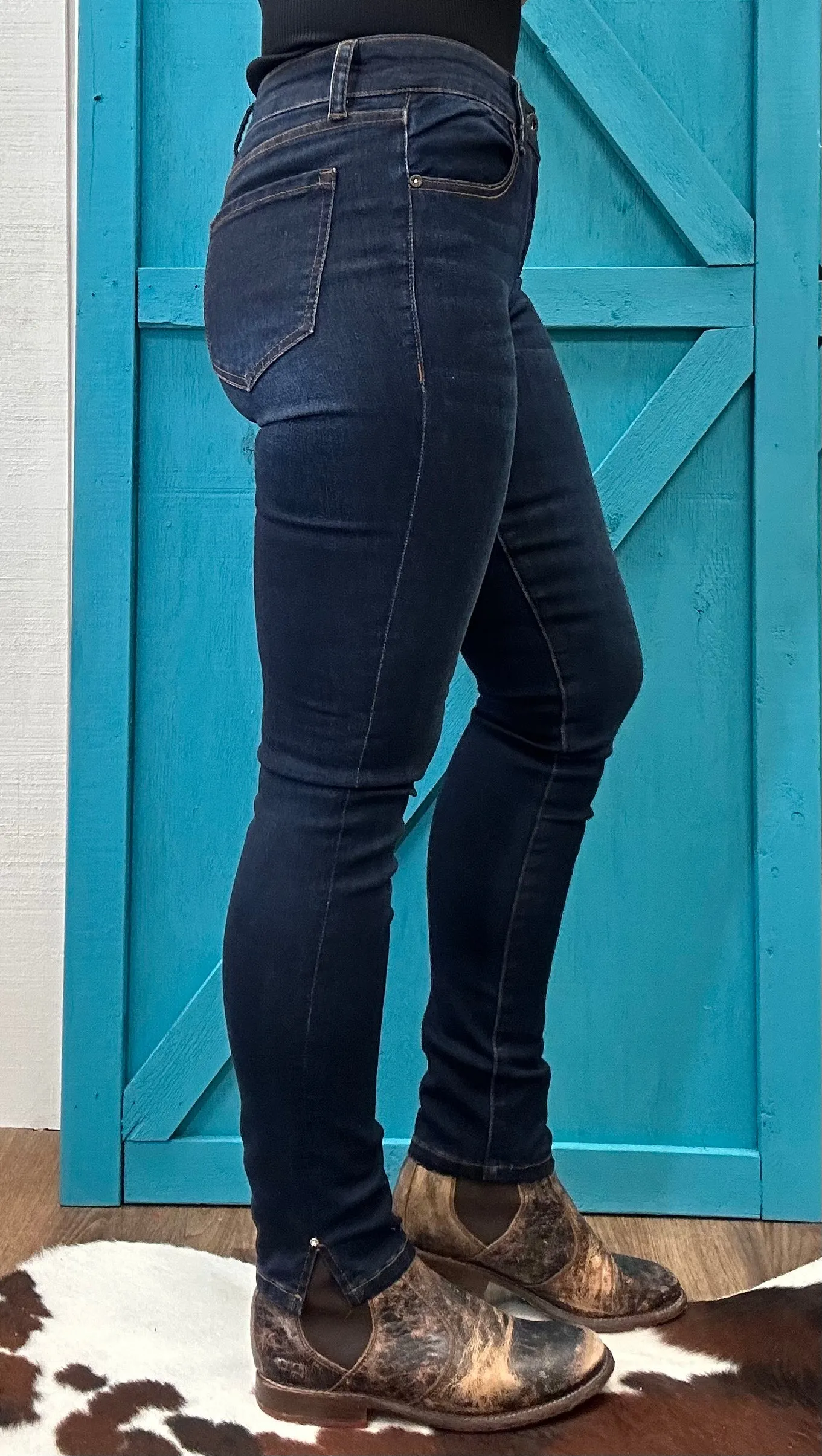 Grace in LA Women's Easy Fit Skinny Jeans EB9570RC