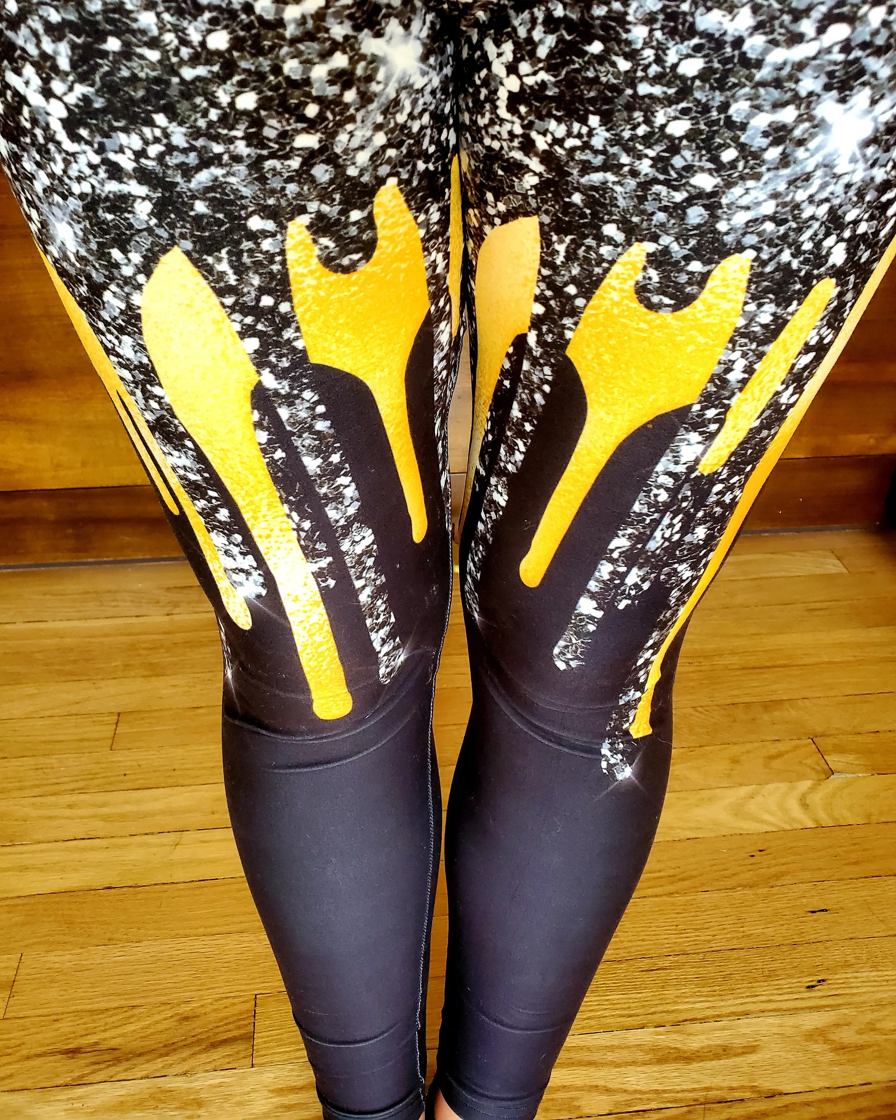 Halloween Drips (Exclusive) - High-quality Handcrafted Vibrant Leggings