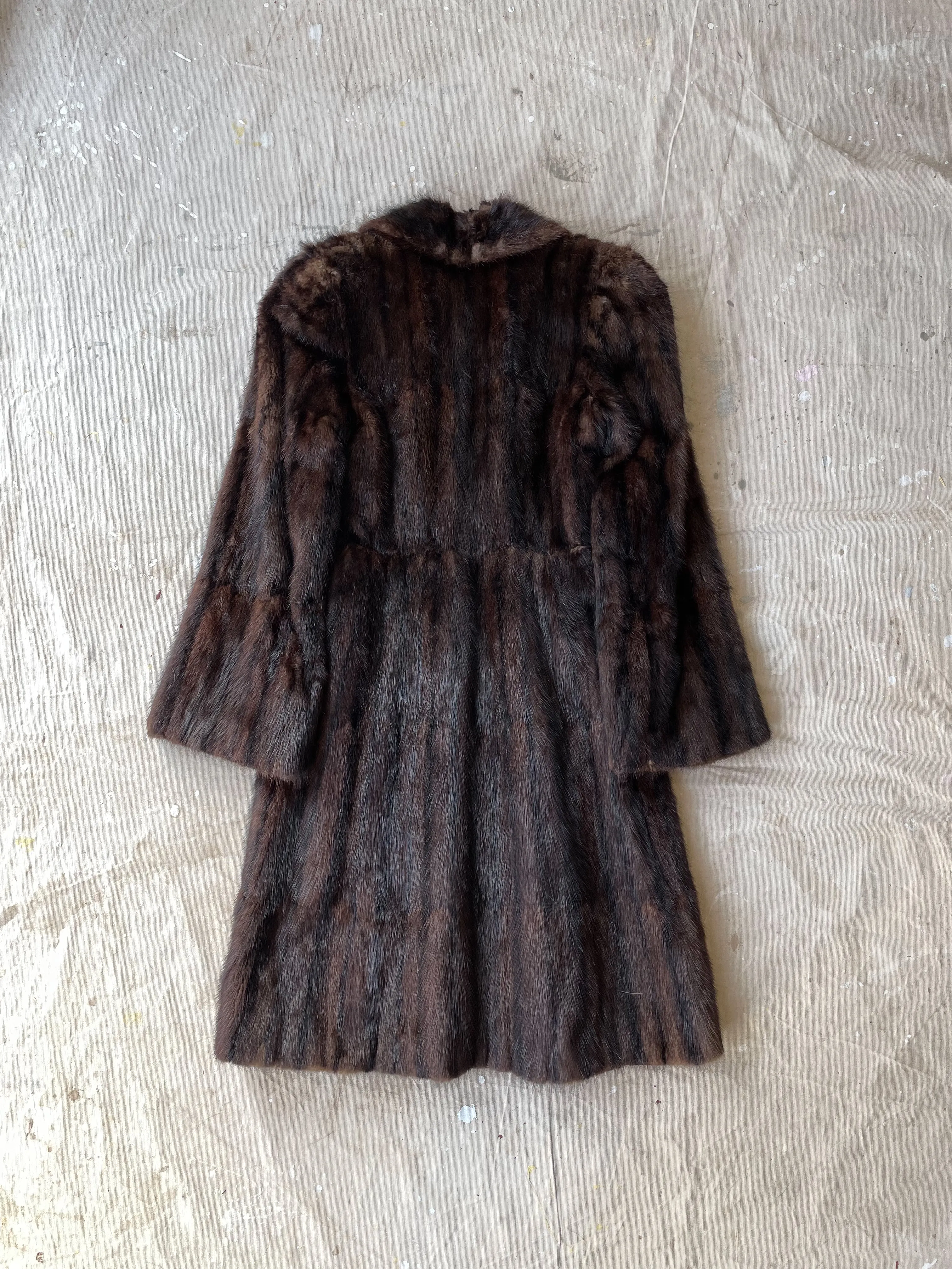 I.J.FOX Fur Coat—[L]