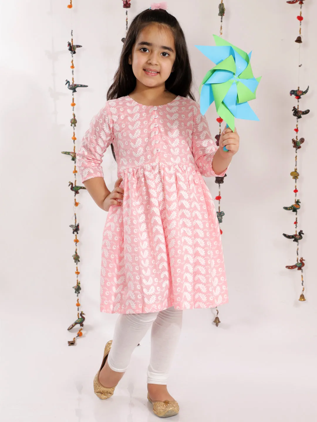 Jashvi Girls' Pink Pure Cotton Chikankari Kurta With Leggings