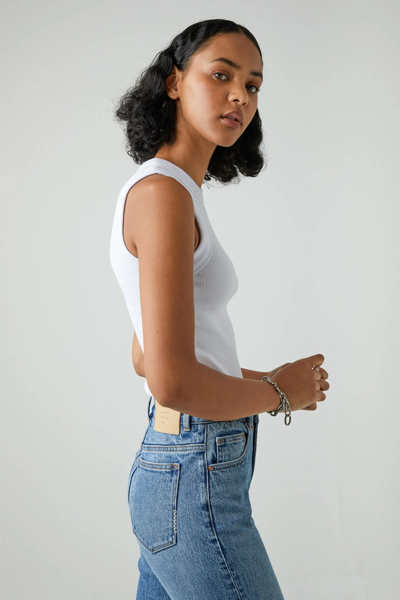 Jonesy Singlet - White