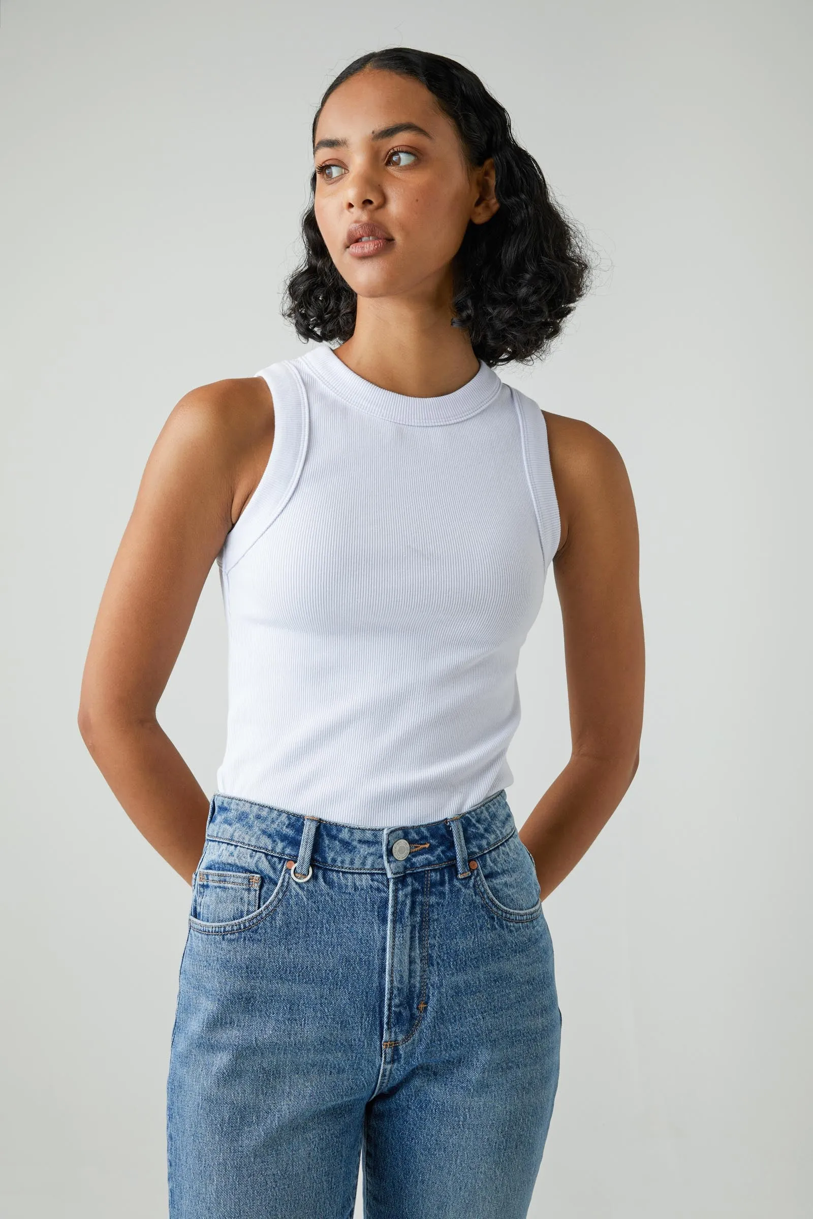 Jonesy Singlet - White