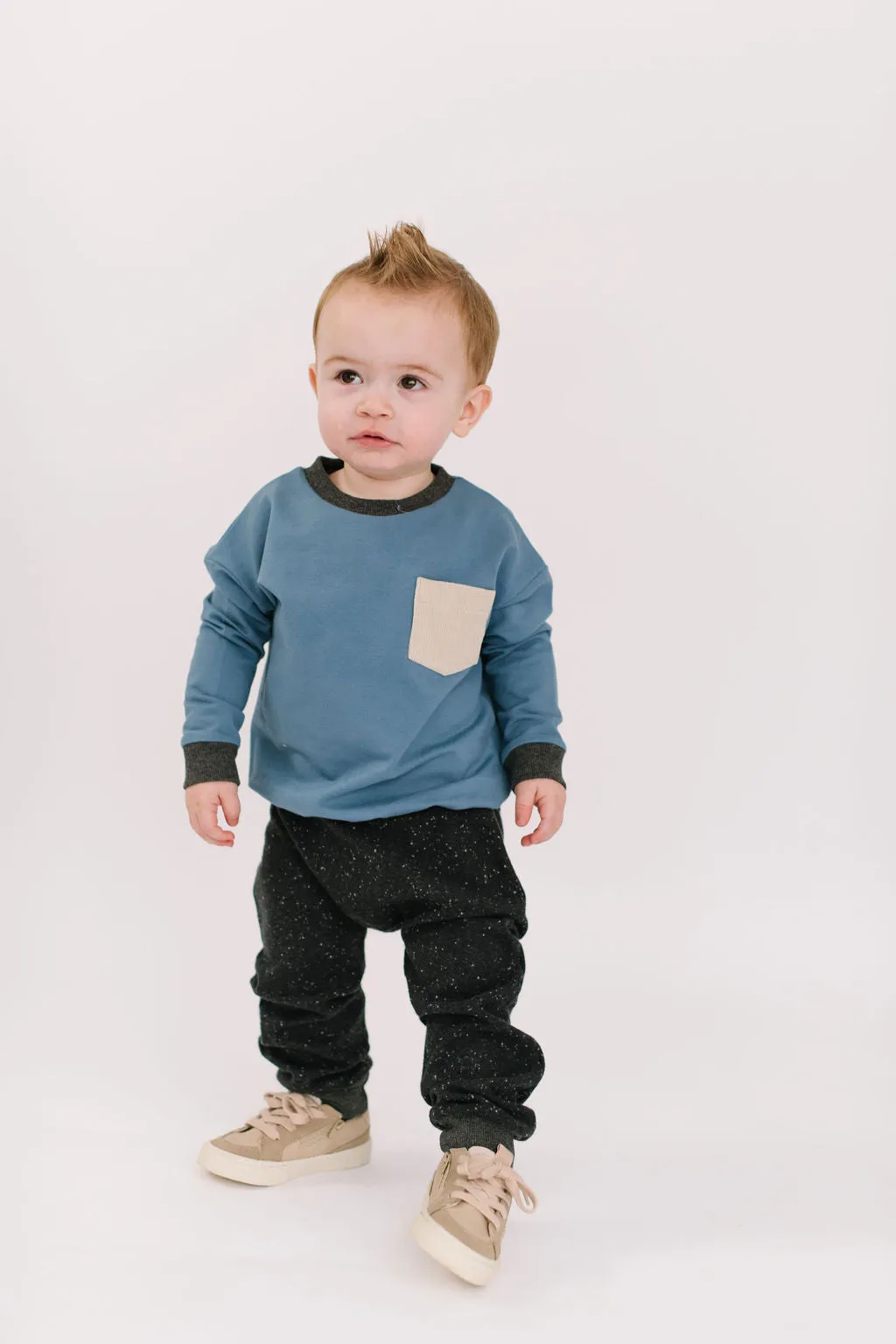 Modern Sweatshirt in Tide