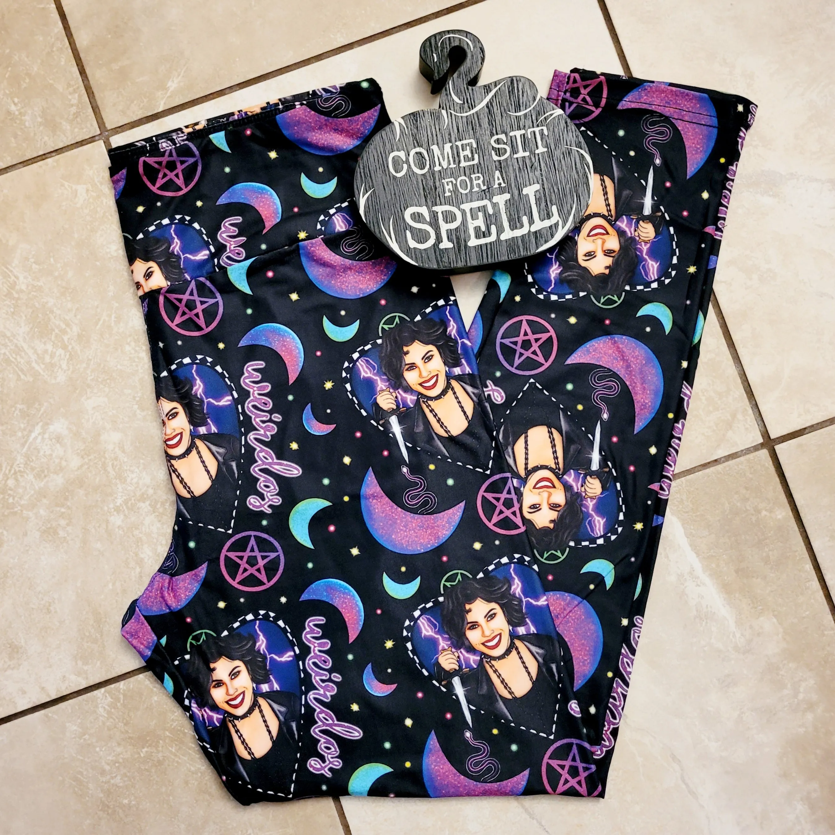 Nancy (Semi-Exclusive) - High-quality Handcrafted Vibrant Leggings