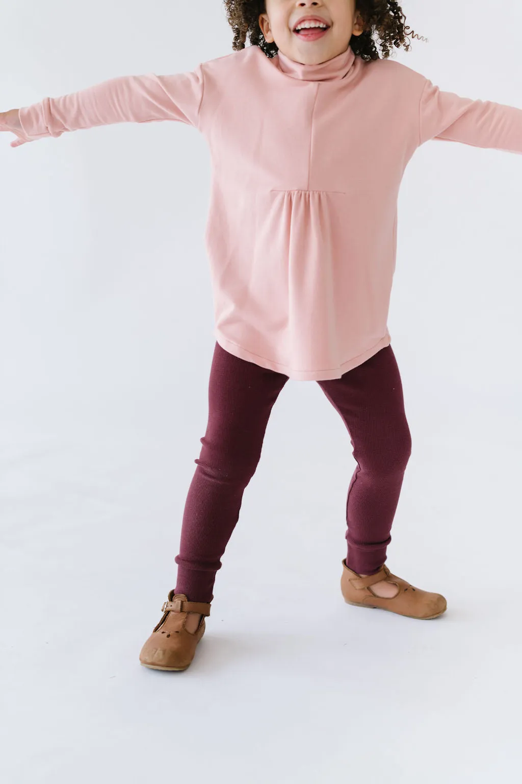 Ribbed Legging in Organic Garnet