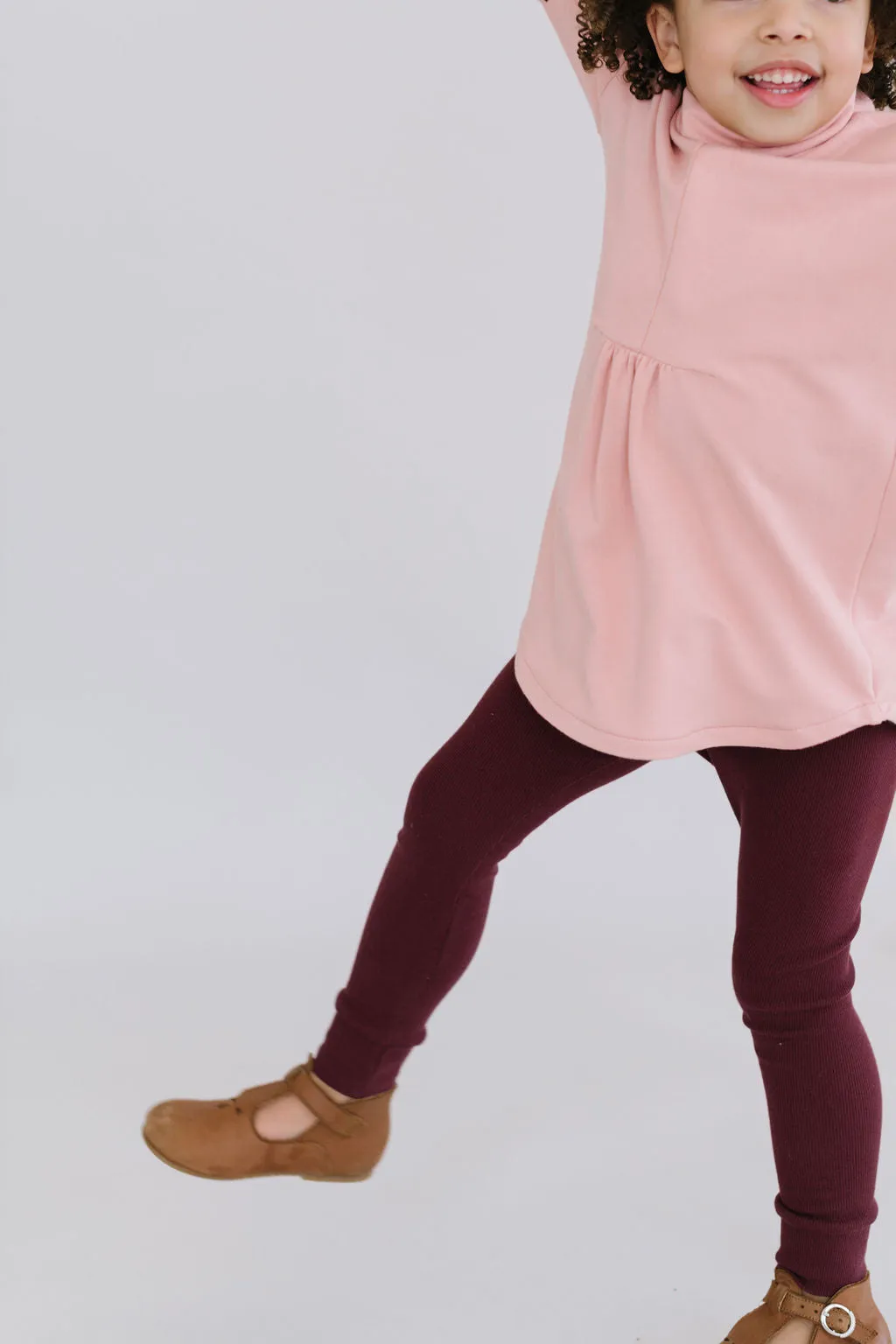 Ribbed Legging in Organic Garnet
