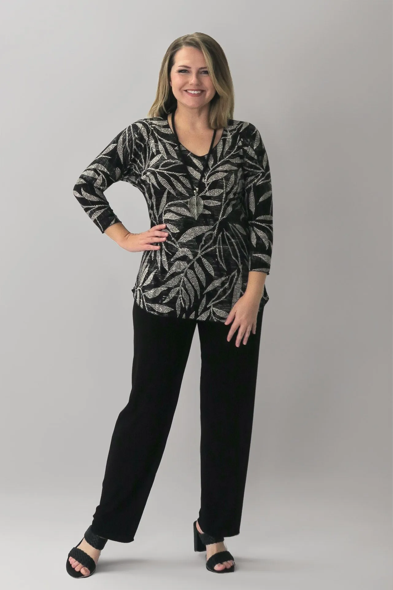 Storm Print 3/4 Sleeve Jersey Top