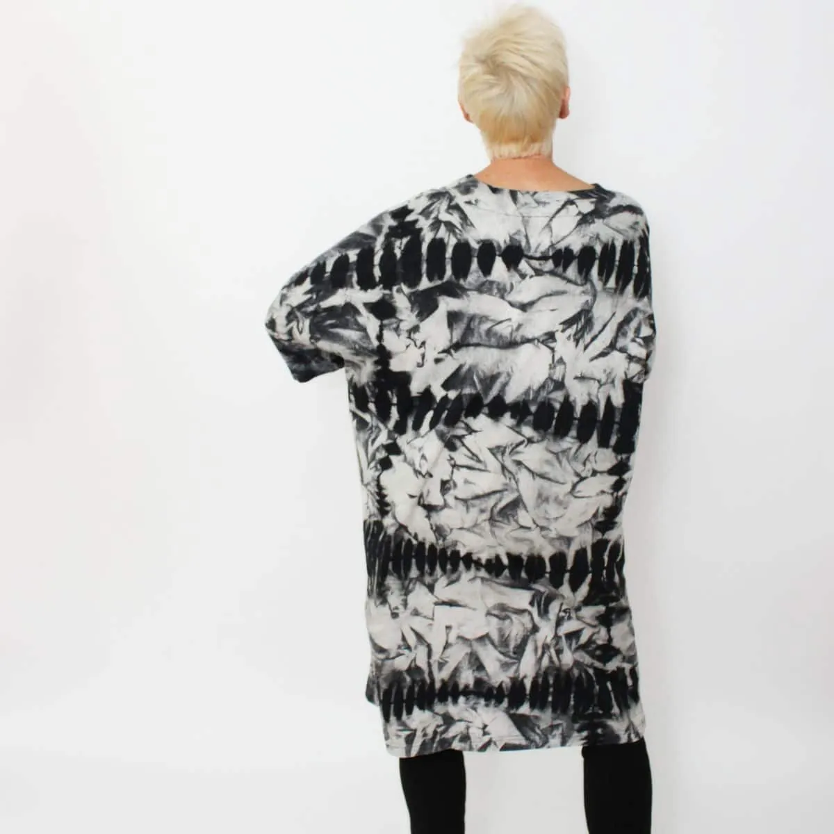 V neck Crinkle Pattern Dress